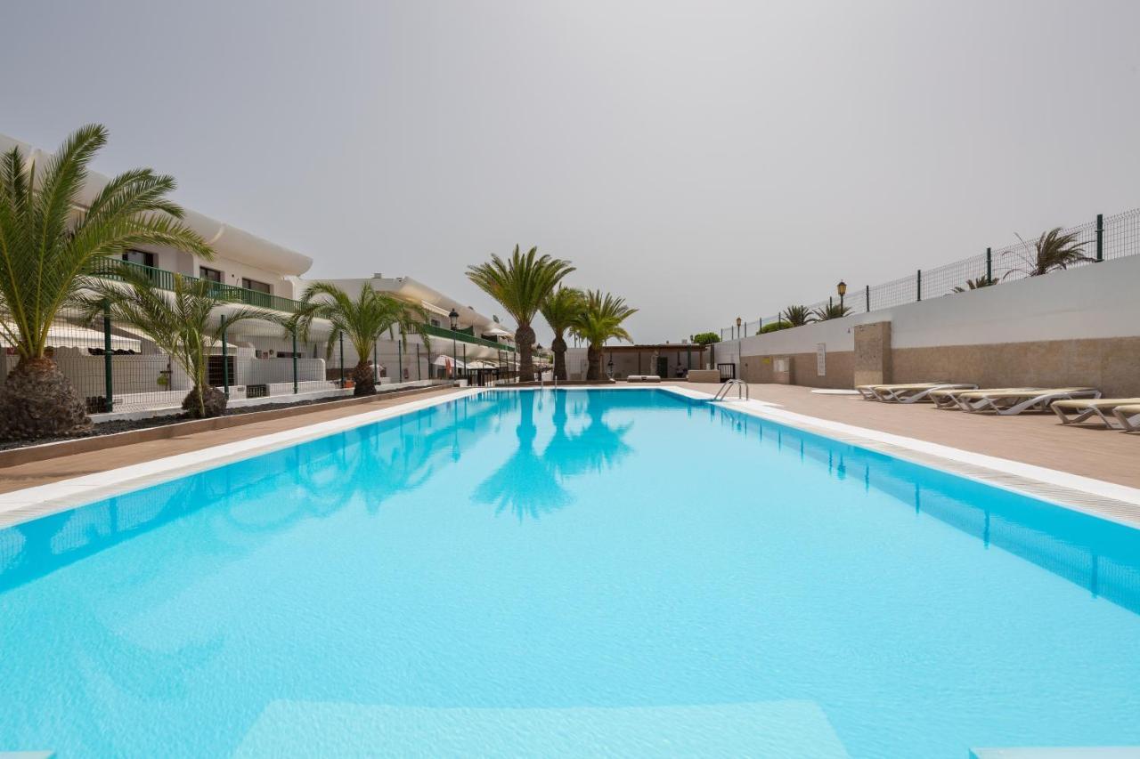 Home2Book Casa Los Chispos Corralejo, Terrace&Pool Exterior photo